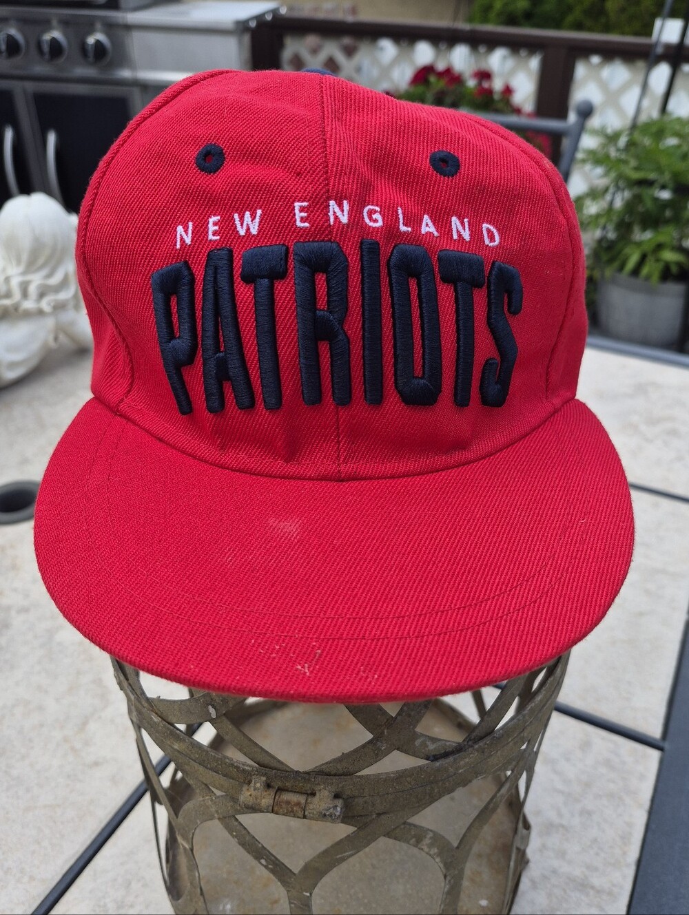 Vintage New England Patriots NFL Team Logo Snapback Hat